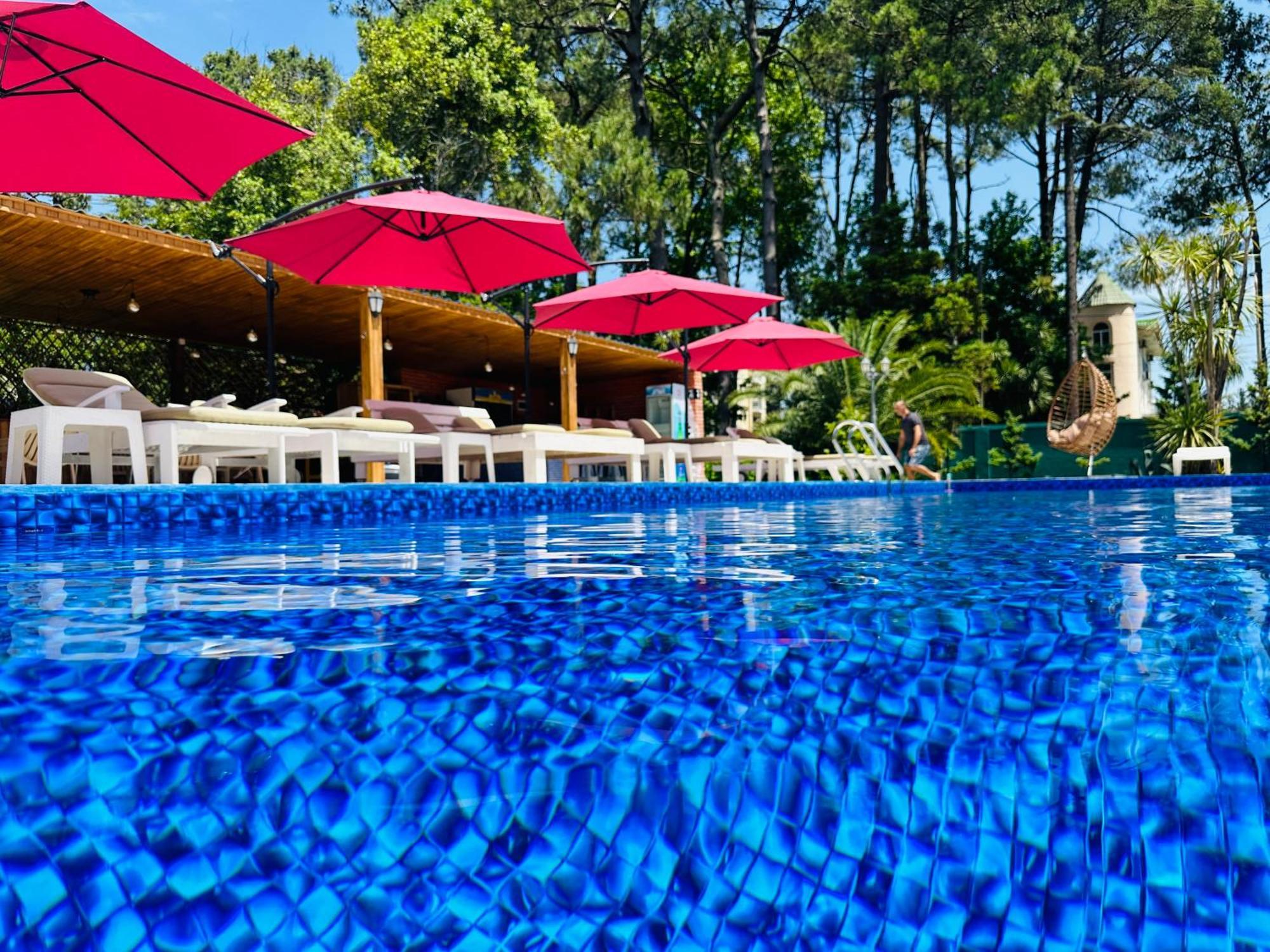 Claude Monet Beach Hotel Ureki Exterior foto